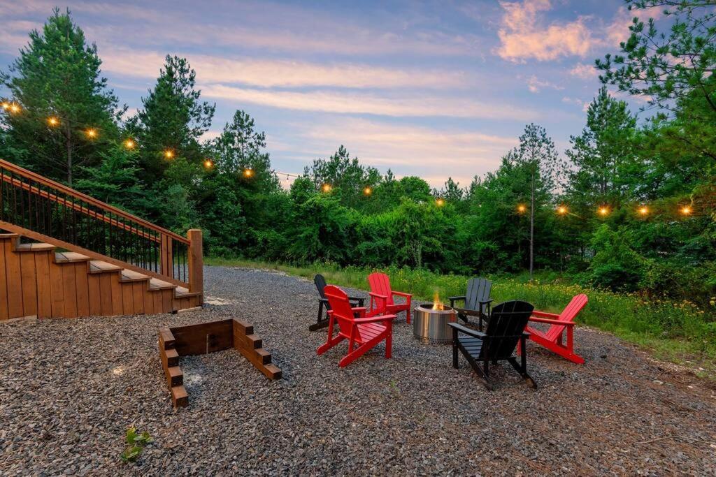 Lux Hochatown Cabin! 5 Minutes To Town-Hot Tub-Fire Pit-Game Room-Mtn Views Broken Bow Exterior photo